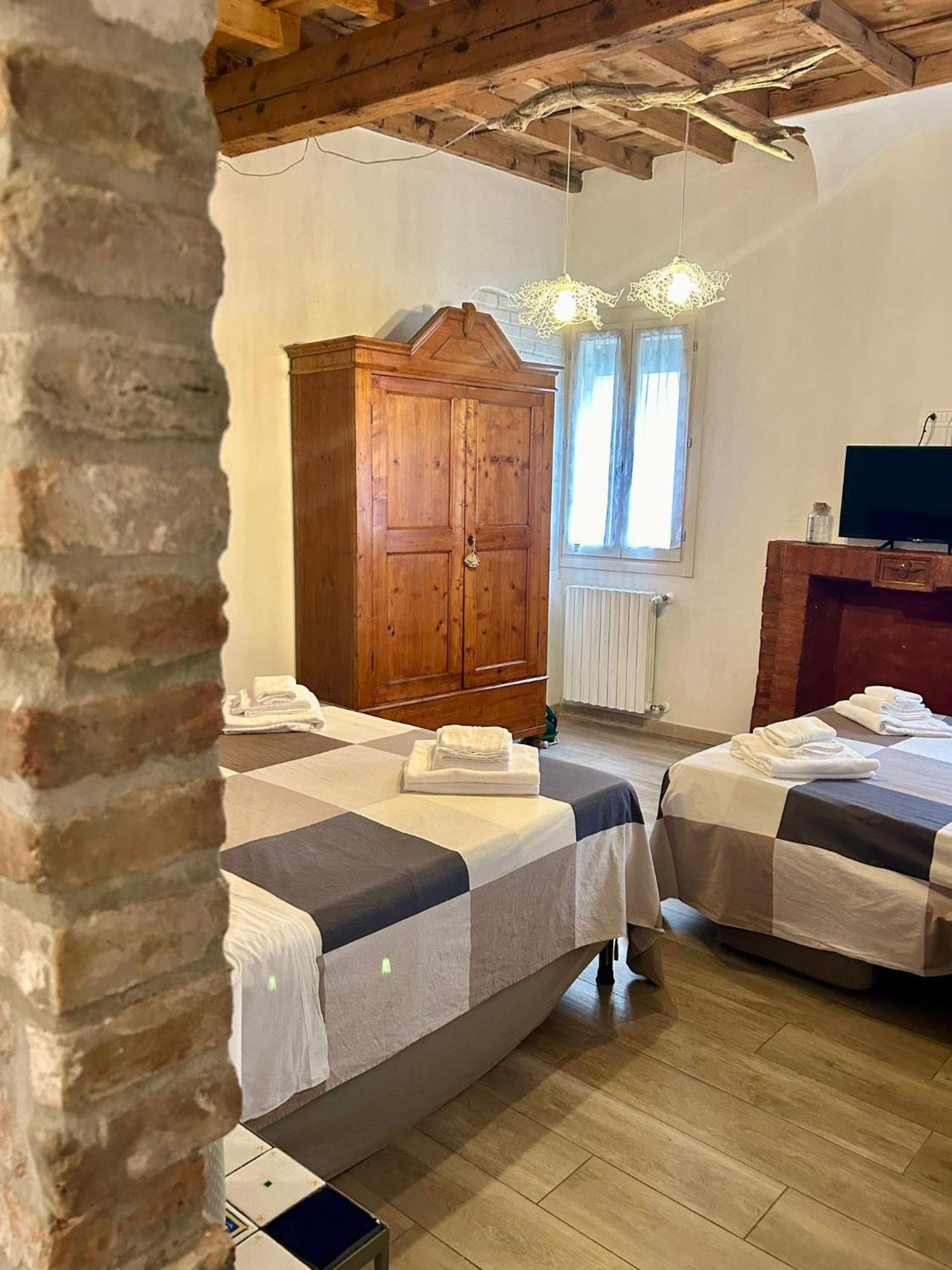 Green Rooms Ferrara Luaran gambar
